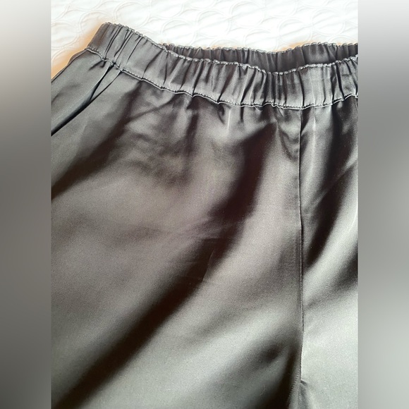 Trina Turk Women’s Jogger Size 0 Loose Black Pants w/Pockets Rayon Blend - Picture 4 of 8